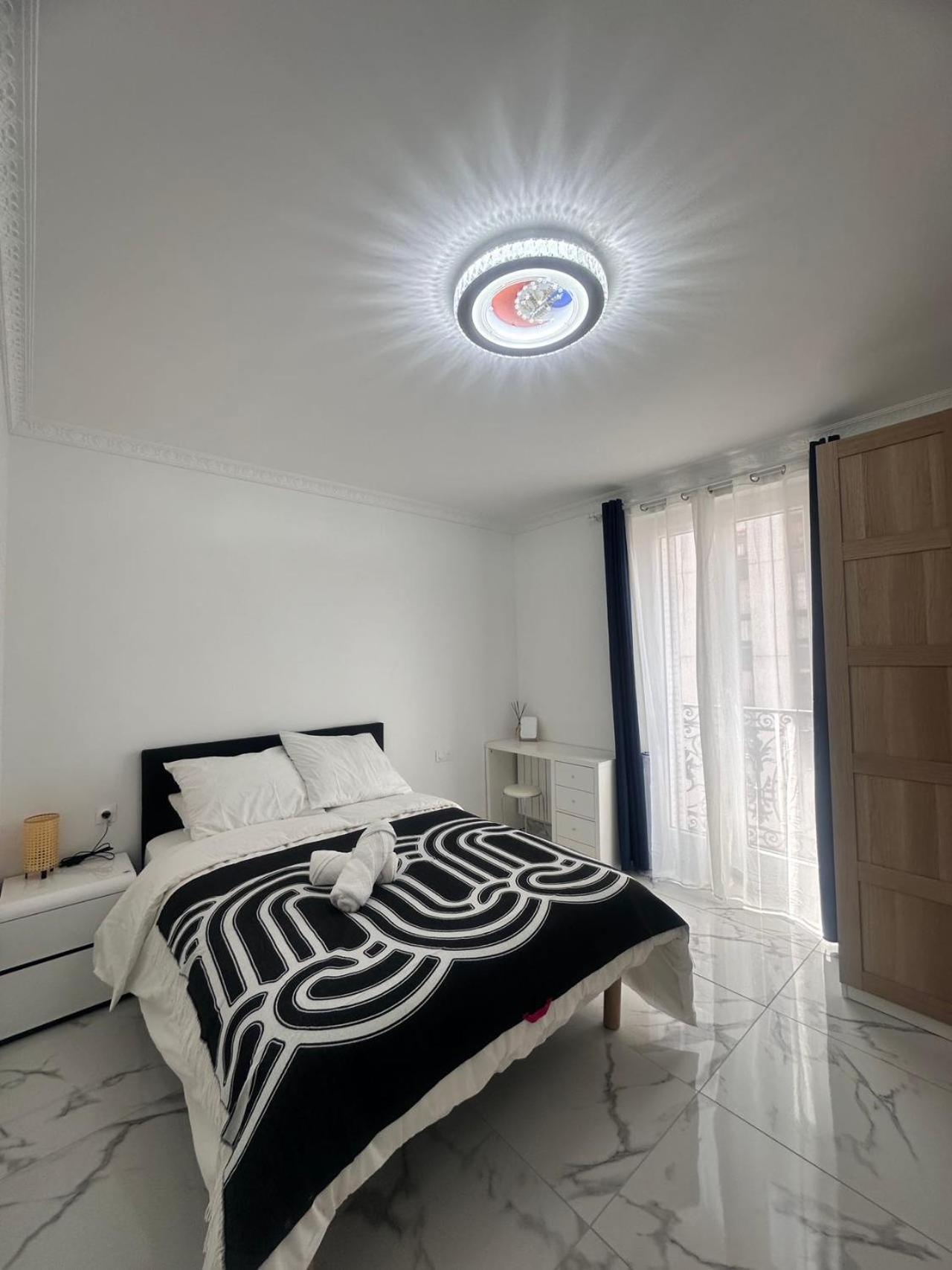 Superbe Appartement Renove Au Coeur De La Capitale Paříž Exteriér fotografie